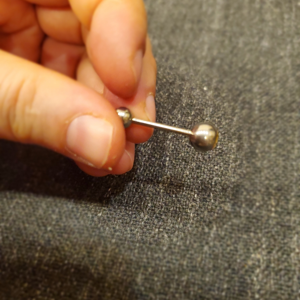 Suits Surgical Stainless Steel Tongue Ring Bar